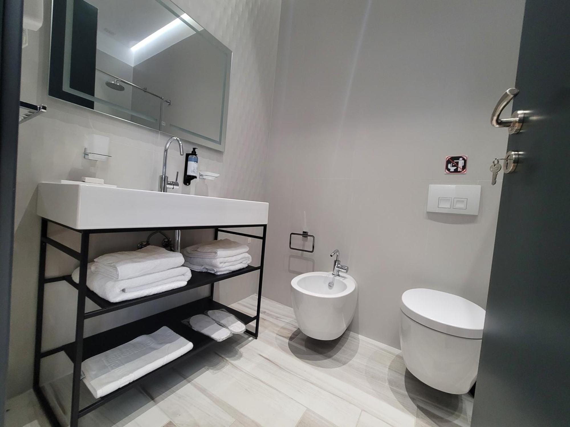 Toer Hotel & Spa ساراندا المظهر الخارجي الصورة