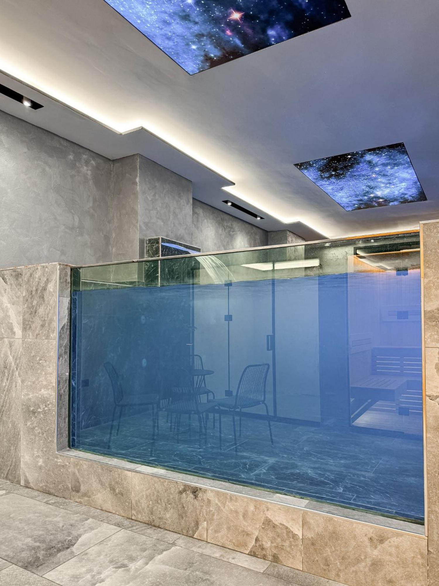 Toer Hotel & Spa ساراندا المظهر الخارجي الصورة