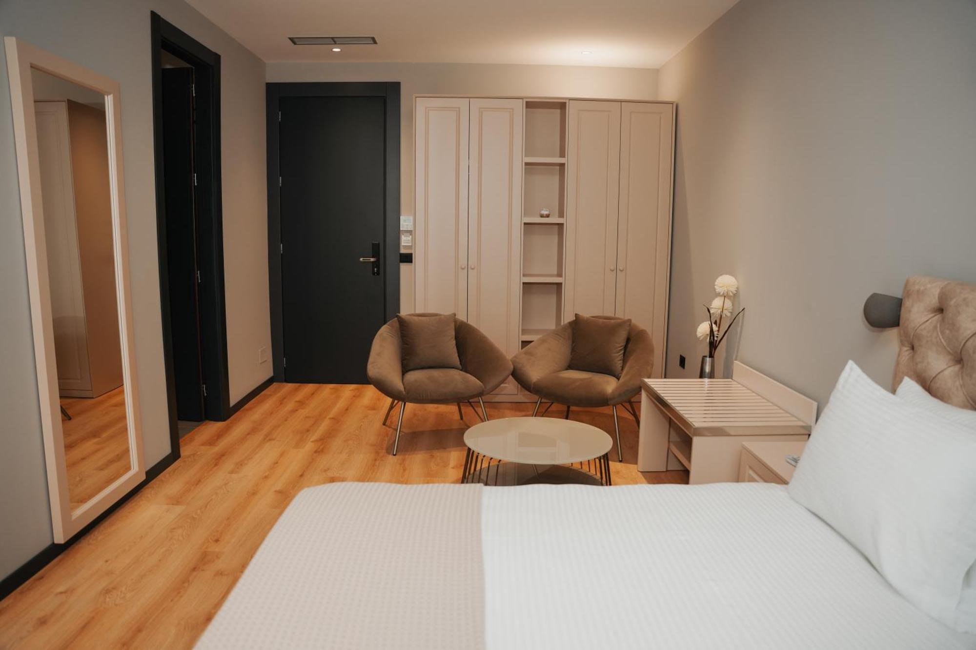 Toer Hotel & Spa ساراندا المظهر الخارجي الصورة