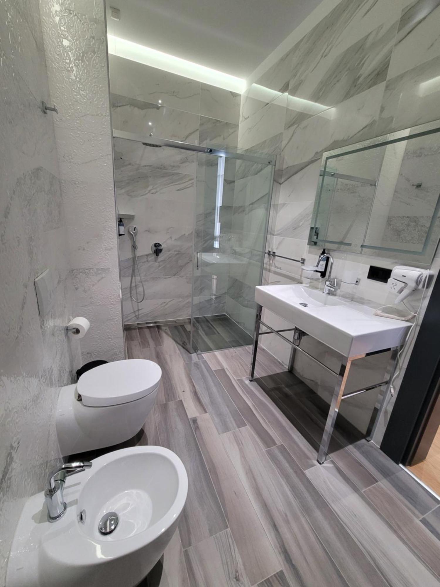 Toer Hotel & Spa ساراندا المظهر الخارجي الصورة