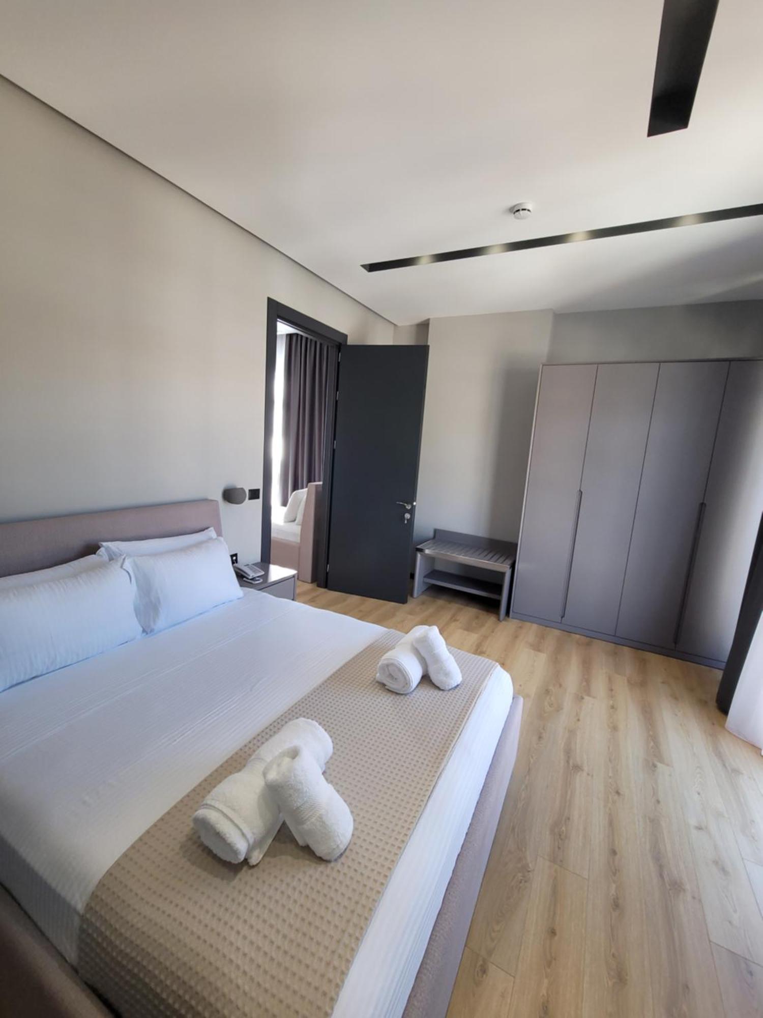 Toer Hotel & Spa ساراندا المظهر الخارجي الصورة